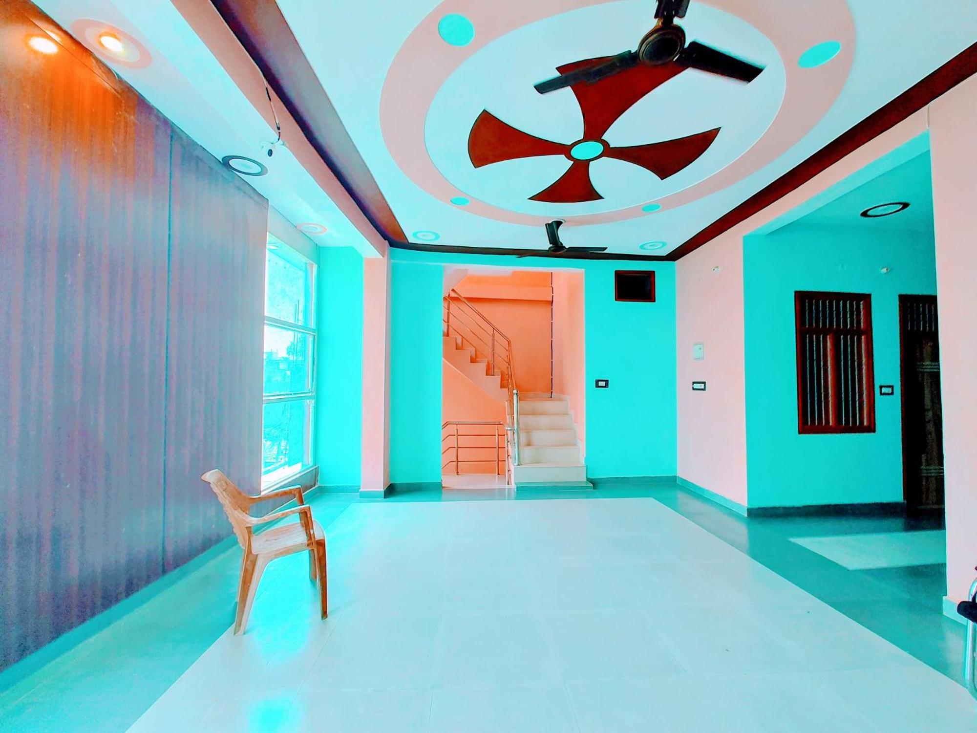 Hotel Raghukul Ayodhya Zewnętrze zdjęcie